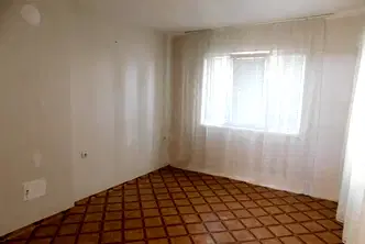 Офис в Търговище, Център