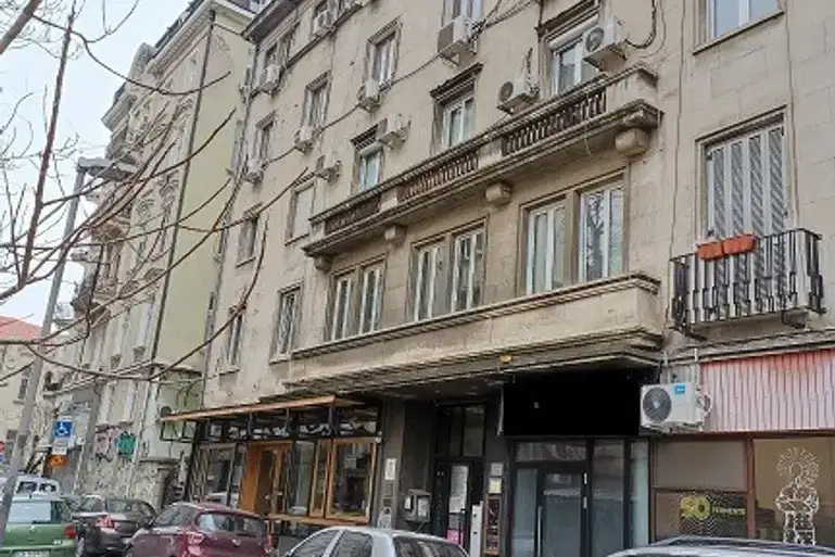 Office in Sofiya, Centyr