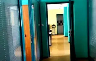 Офис във Враца, Център