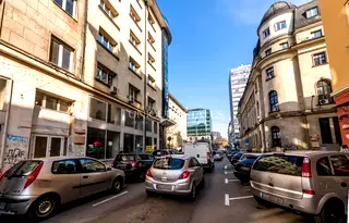 Офис в София, Център