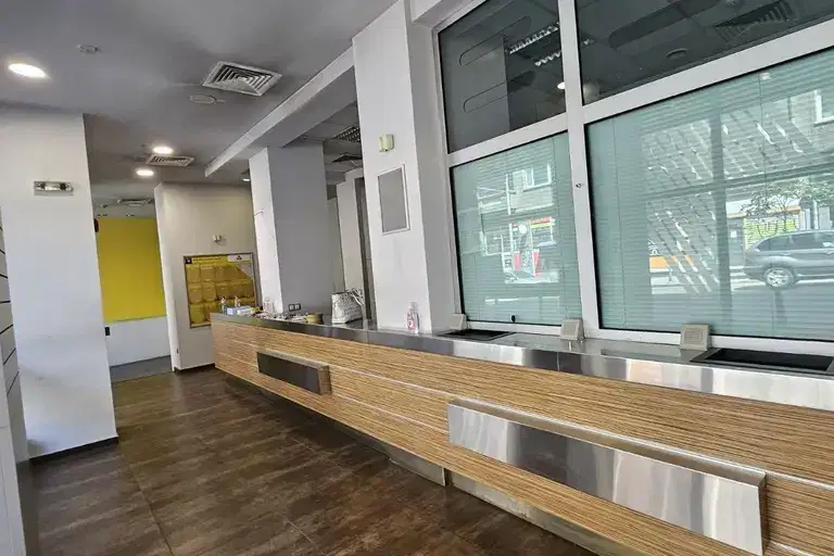 Office in Sofiya, Centyr