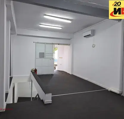 Photo 4 — Office in Ruse, Centyr
