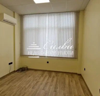 Photo 3 — Office in Shumen, Centyr
