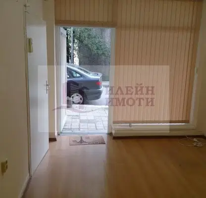 Photo 3 — Office in Ruse, Centyr
