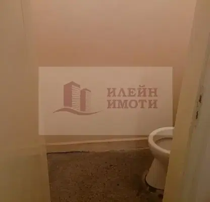 Снимка 5 — Офис в Русе, Център