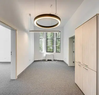 Photo 4 — Office in Sofia, Centyr