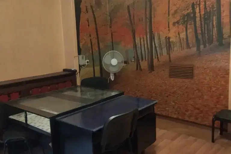 Офис в София, Център