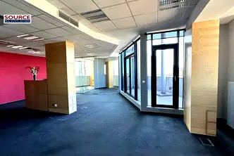Офис в София, Център
