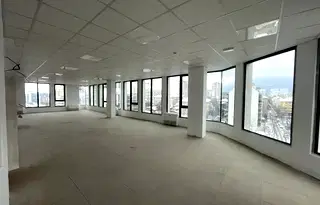 Офис в София, Център