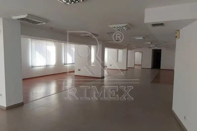 Office in Plovdiv, Centyr