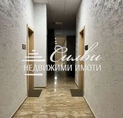 Photo 4 — Office in Shumen, Centyr