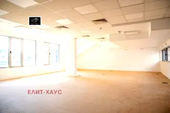 Офис в София, Център