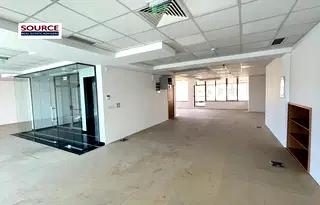 Офис в София, Център