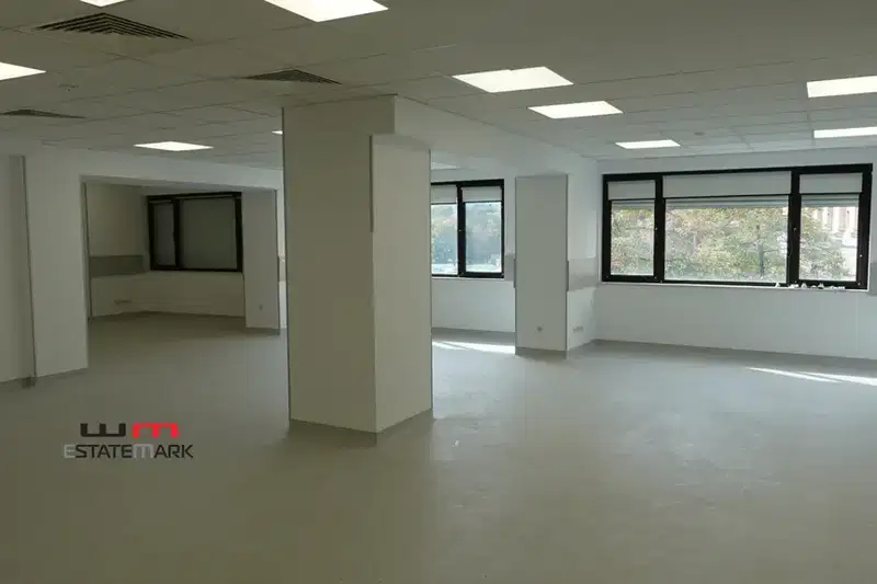 Офис в София, Център