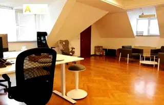 Офис в София, Център