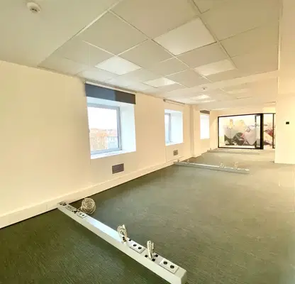 Photo 4 — Office in Sofia, Centyr
