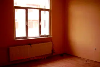Офис в София, Център