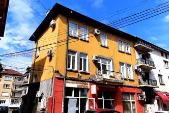 Офис във Враца, Център