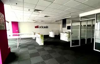 Офис в София, Център