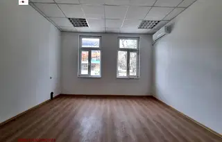 Офис във Велико Търново, Център