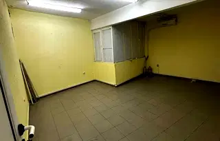 Офис във Варна, Център