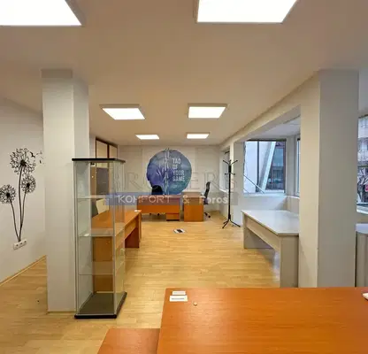 Photo 4 — Office in Varna, Centyr