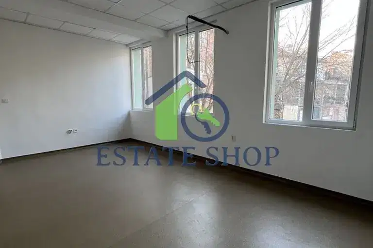 Office in Plovdiv, Centyr