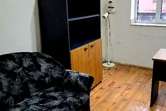 Офис в София, Център