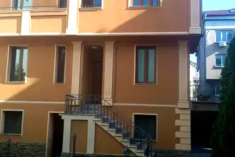 Офис в София, Център