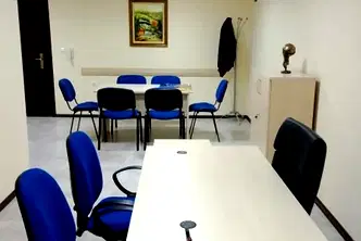 Офис във Враца, Център