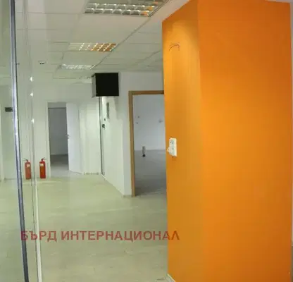 Снимка 2 — Офис в София, Център