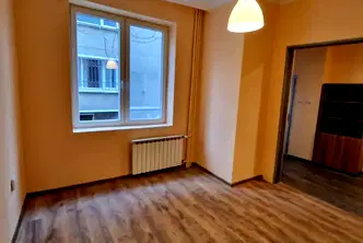 Офис в София, Център