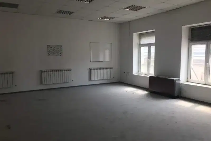 Офис във Велико Търново, Център