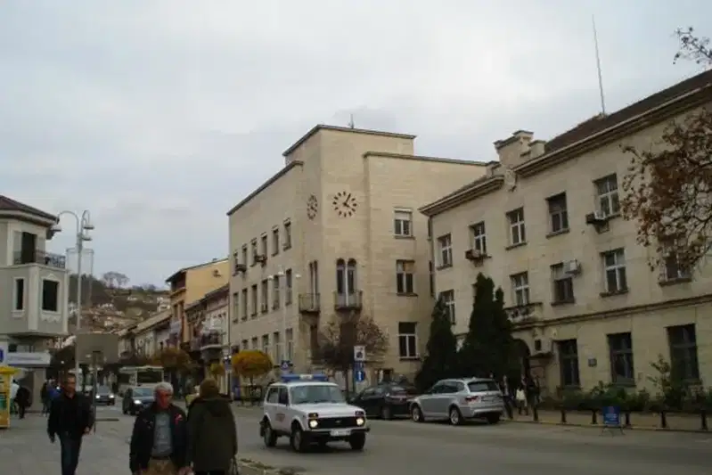 Офис във Велико Търново, Център