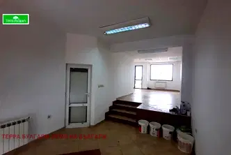 Офис в Перник, Център