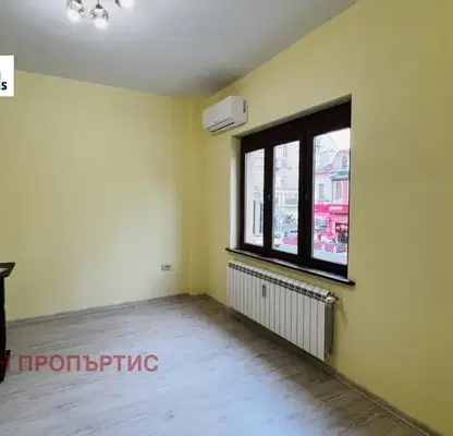 Снимка 2 — Офис в София, Център