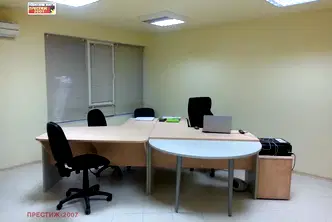 Офис в Шумен, Център