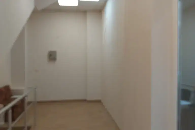 Office in Shumen, Centyr