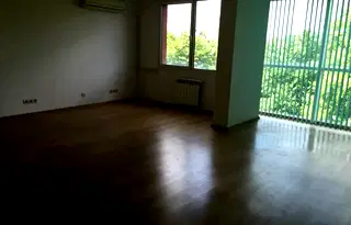 Офис в София, Център