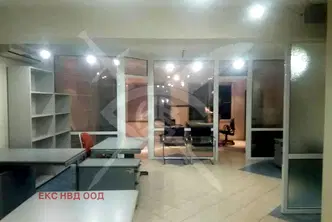 Офис в Пловдив, Център