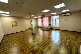 Офис в Пловдив, Център