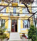 Офис във Варна, Център