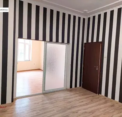 Photo 4 — Office in Varna, Centyr