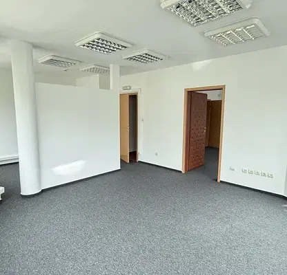 Photo 4 — Office in Sofiya, Centyr