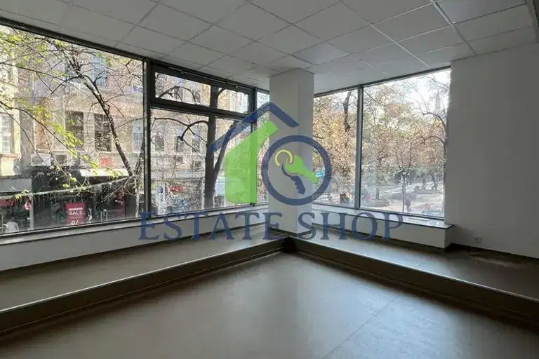 Office in Plovdiv, Centyr