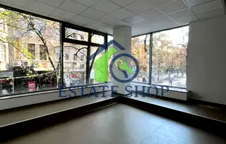 Офис в Пловдив, Център