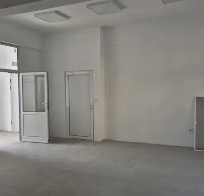 Photo 2 — Office in Pernik, Centyr