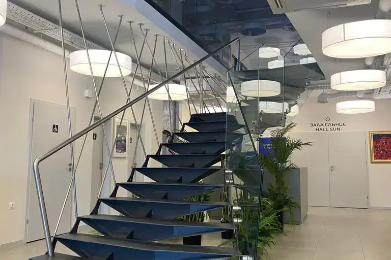 Office in Sofia, Doktorski Pametnik