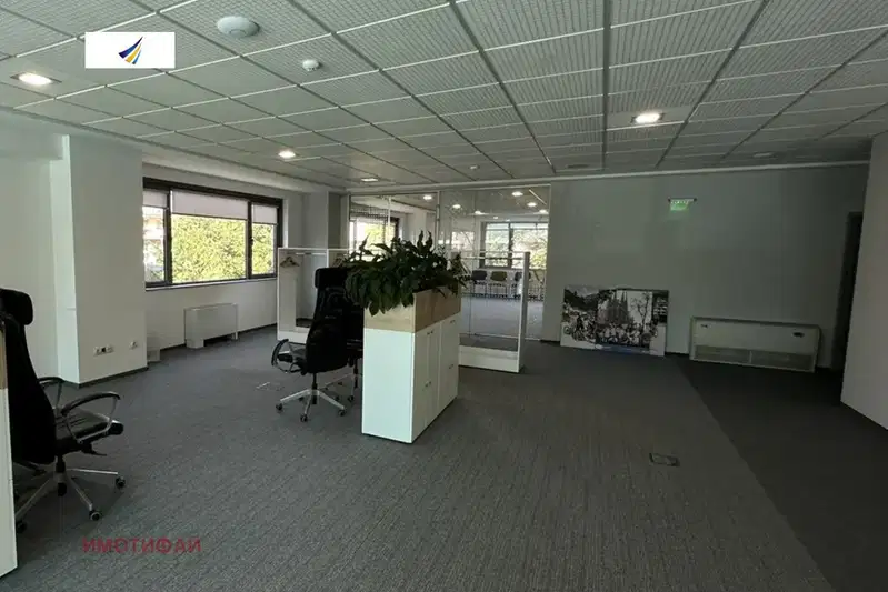 Office in Sofiya, Geo Milev