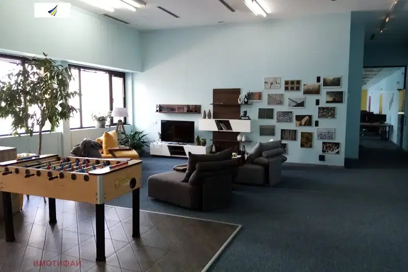 Office in Sofiya, Geo Milev